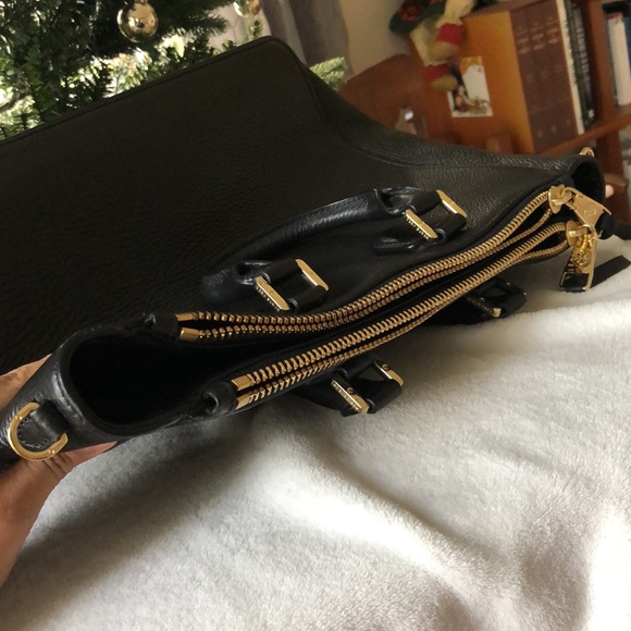 Tory Burch soft leather shoulder bag - Picture 11 of 13